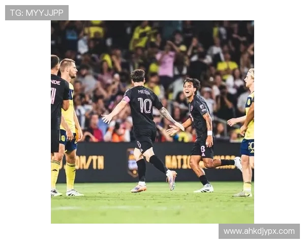 纳什维尔2-1力克迈阿密国际 梅西世界波与瑟里奇点射成焦点